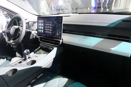 捷途汽车开启全新山海序列，首款力作捷途山海L9正式上市，引领家庭出行新体验